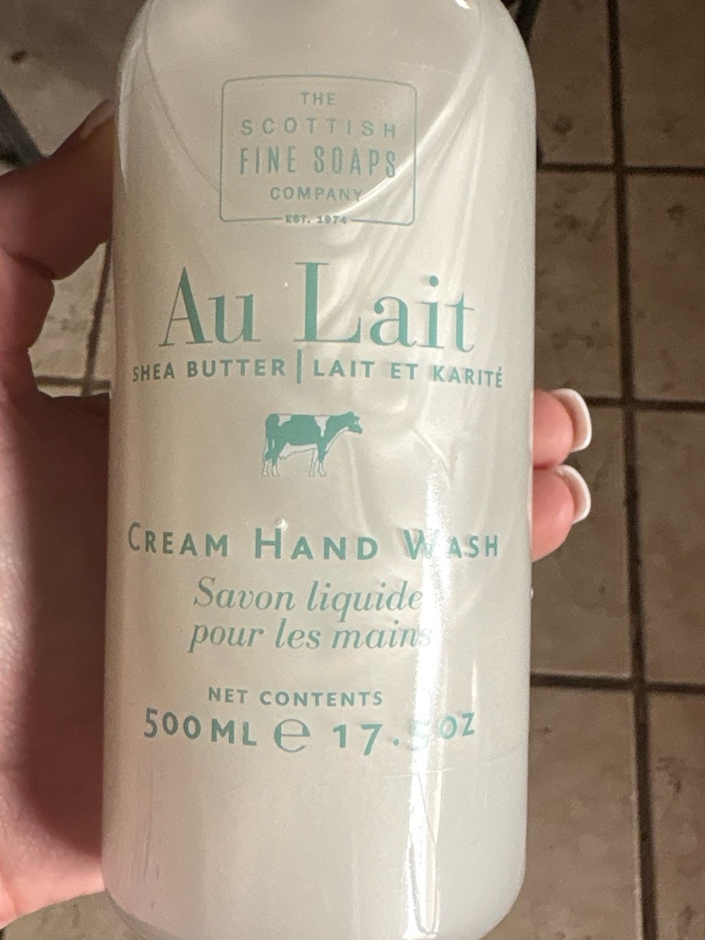 Au Lait Cream Hand Wash — White with Light Teal